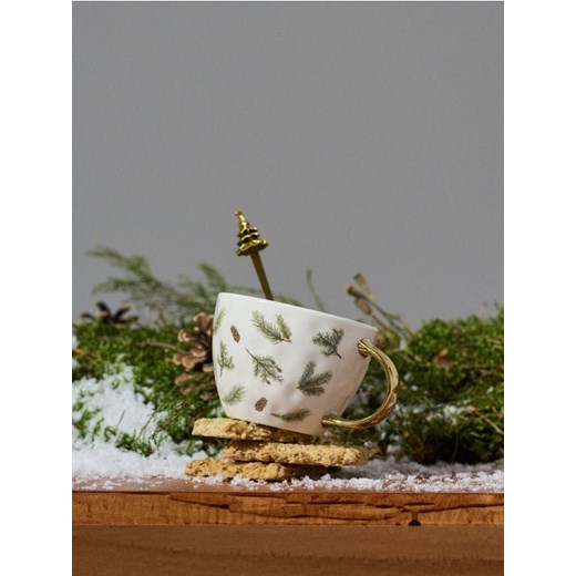 Sinsay - Ceramiczny kubek ze złoceniami z zimowym motywem - wielobarwny - id: 562ES-MLC - marki Sinsay - 186083110 Sinsay - Ceramiczny kubek ze złoceniami z zimowym motywem - wielobarwny ze sklepu Sinsay w kategorii Kubki - zdjęcie 186083110