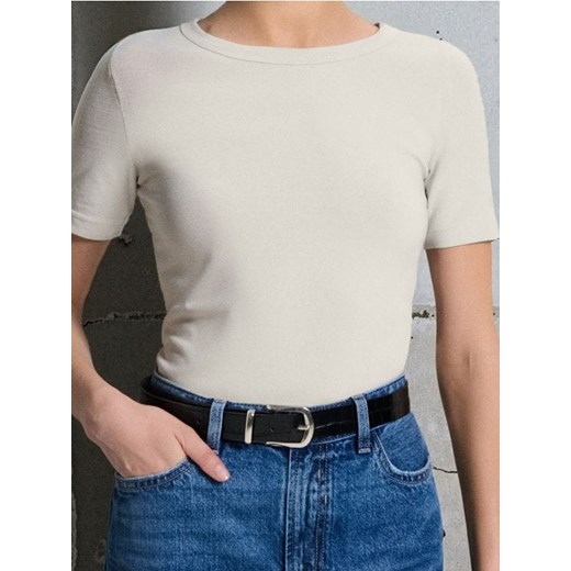 Sinsay - Bawełniana koszulka basic - kremowy ze sklepu Sinsay w kategorii Bluzki damskie - zdjęcie 186083320