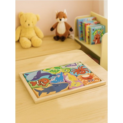 Sinsay - Drewniane puzzle w ramce - wielobarwny - id: 826HH-MLC - marki Sinsay - 186083722 Sinsay - Drewniane puzzle w ramce - wielobarwny ze sklepu Sinsay w kategorii Zabawki - zdjęcie 186083722