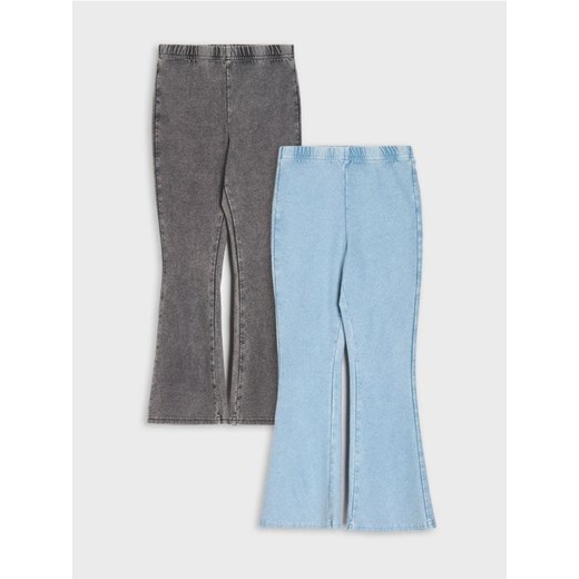 Sinsay - Spodnie flare z efektem sprania 2 pack - wielobarwny - id: 939GH-MLC - marki Sinsay - 186084160 Sinsay - Spodnie flare z efektem sprania 2 pack - wielobarwny ze sklepu Sinsay w kategorii Spodnie dziewczęce - zdjęcie 186084160