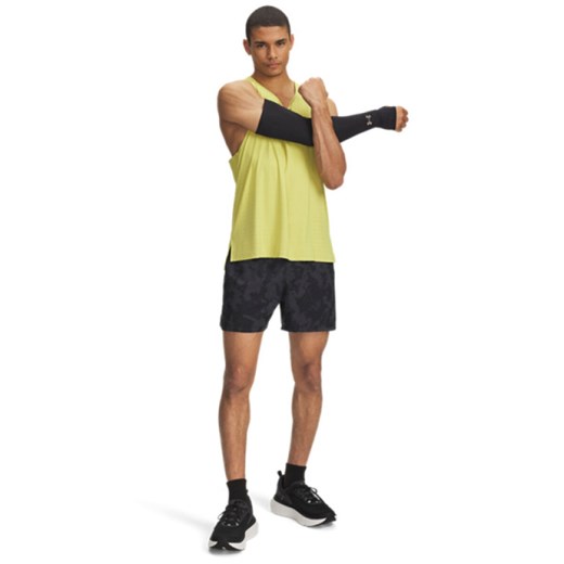 Męskie spodenki do biegania Under Armour Launch Pro 7\" Prtd Short - szare ze sklepu Sportstylestory.com w kategorii Spodenki męskie - zdjęcie 186095154