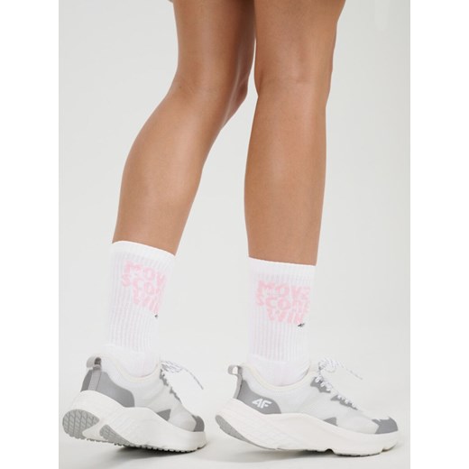 Damskie skarpetki (2-pack) 4F 4FRAW25USOCF522 - multikolor ze sklepu Sportstylestory.com w kategorii Skarpetki damskie - zdjęcie 186095613