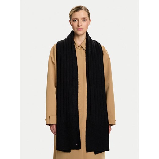 Szalik Tommy Hilfiger Flag Fluffy AW0AW17787 Czarny ze sklepu eobuwie.pl w kategorii Szaliki i chusty damskie - zdjęcie 186100360
