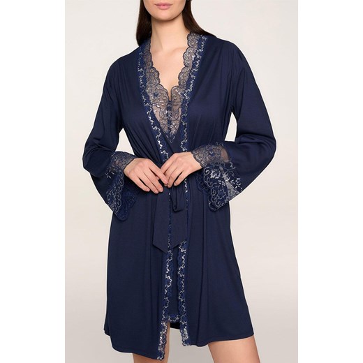 Marilyn peniuar damski z mieniącą się koronką Daisy, Kolor granatowo-srebrny, Rozmiar S/M, Marilyn ze sklepu Primodo w kategorii Szlafroki damskie - zdjęcie 186119684