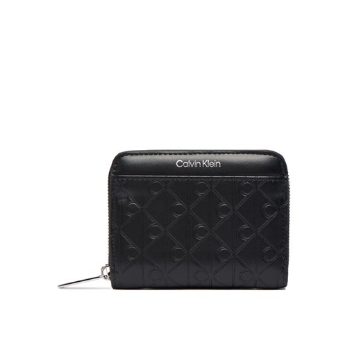 Calvin Klein Portfel Emblem Aop Embossed Zip Around LV04F1081G Czarny ze sklepu MODIVO w kategorii Portfele damskie - zdjęcie 186125124