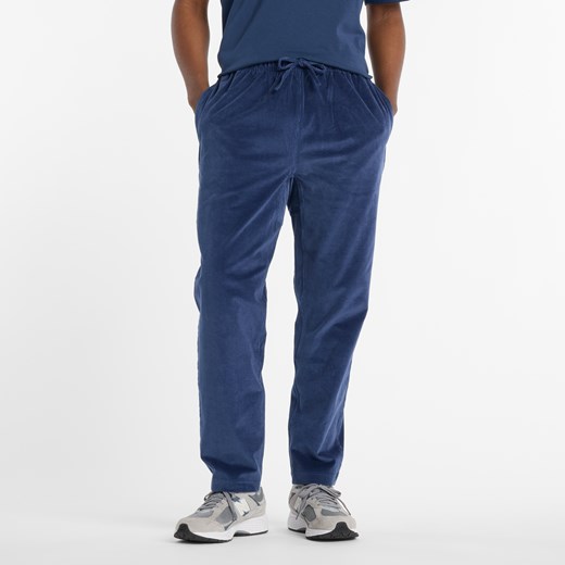 Spodnie męskie New Balance MP53521NNY – granatowe ze sklepu New Balance Poland w kategorii Spodnie męskie - zdjęcie 186126051