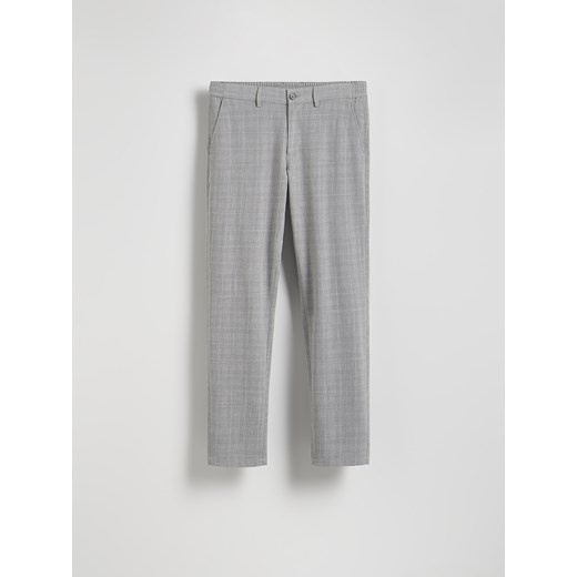 Reserved - Spodnie chino slim z wiskozą - szary ze sklepu Reserved w kategorii Spodnie męskie - zdjęcie 186126822