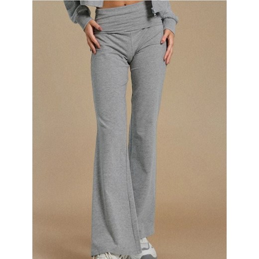 Sinsay - Spodnie flare - szary ze sklepu Sinsay w kategorii Spodnie damskie - zdjęcie 186130243