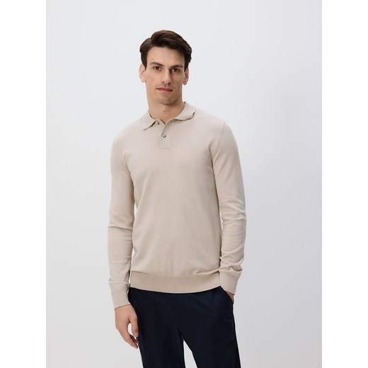 Reserved - Wiskozowy sweter polo - beżowy ze sklepu Reserved w kategorii Swetry męskie - zdjęcie 186131294