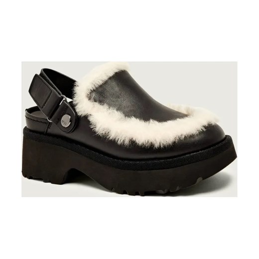 UGG Skórzane mule ESMEE | shearling ze sklepu Gomez Fashion Store w kategorii Klapki damskie - zdjęcie 186139332