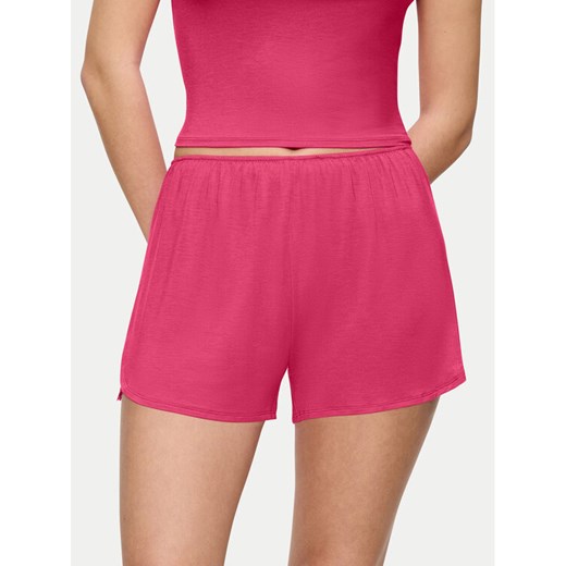 Triumph Szorty piżamowe Aura Spotlight 10221415 Różowy Relaxed Fit ze sklepu MODIVO w kategorii Piżamy damskie - zdjęcie 186140933