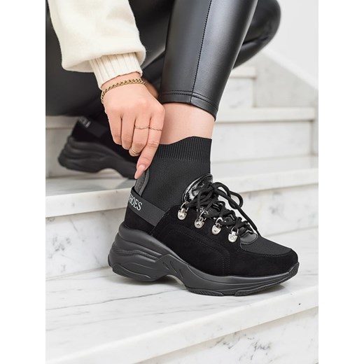 Royalfashion Czarne sneakersy damskie z ociepleniem Aleppo ze sklepu royalfashion.pl w kategorii Śniegowce damskie - zdjęcie 186141564
