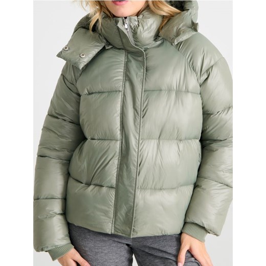 Sinsay - Pikowana kurtka z kapturem - zielony ze sklepu Sinsay w kategorii Kurtki damskie - zdjęcie 186143422
