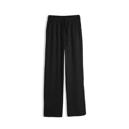 GATE Szerokie spodnie dresowe 32 - id: 592998 - marki Gate - 186143614 GATE Szerokie spodnie dresowe 32 ze sklepu gateshop w kategorii Spodnie damskie - zdjęcie 186143614