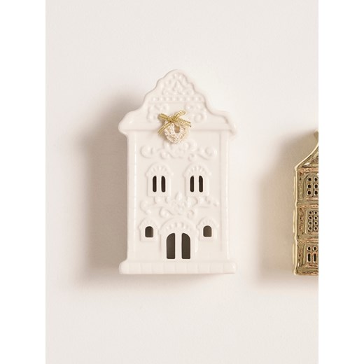 Sinsay - Świecznik z zimowy motywem w kształcie domku - biały Sinsay One Size Sinsay