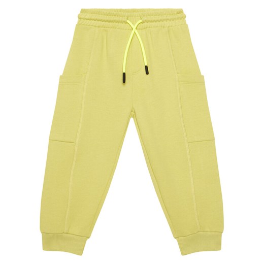 United Colors Of Benetton Spodnie dresowe 33NVGF052 Zielony Regular Fit ze sklepu MODIVO w kategorii Spodnie chłopięce - zdjęcie 186167361