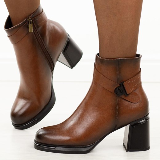 Brązowe skórzane botki damskie na słupku T.Sokolski Z25-217 ze sklepu suzana.pl w kategorii Botki - zdjęcie 186168851