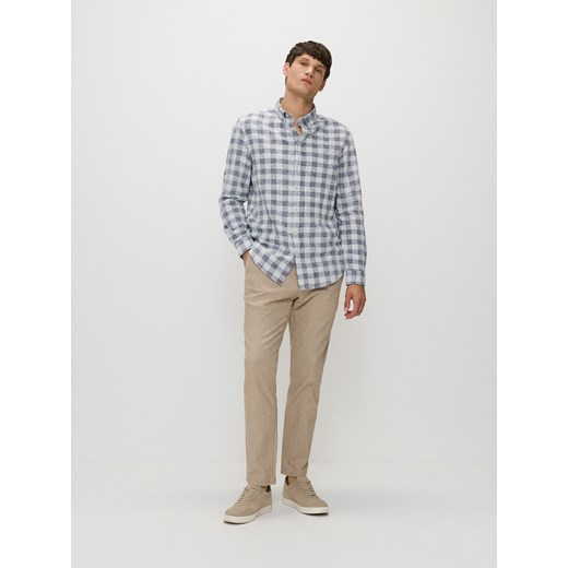 Reserved - Bawełniane spodnie chino - beżowy ze sklepu Reserved w kategorii Spodnie męskie - zdjęcie 186169193