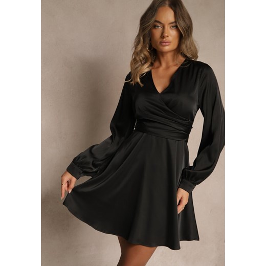 Czarna Kopertowa Sukienka VICES z Satyny z Bufiastymi Rękawami Anevite Renee M renee.pl