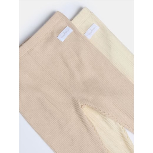 Sinsay - Prążkowane spodnie z zakrytymi stopami 2 pack - kremowy - id: 105FT-01X - marki Sinsay - 186172952 Sinsay - Prążkowane spodnie z zakrytymi stopami 2 pack - kremowy ze sklepu Sinsay w kategorii Spodnie i półśpiochy - zdjęcie 186172952