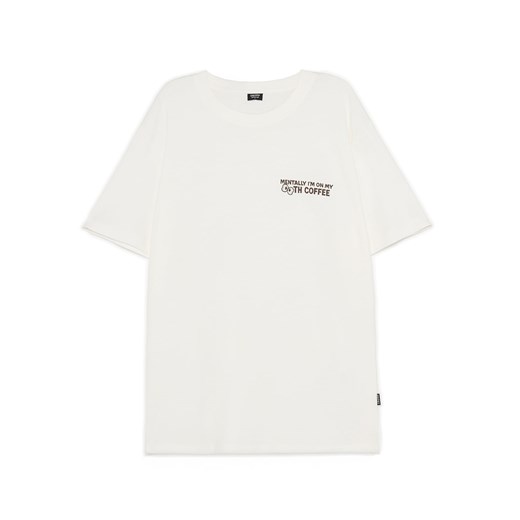 Cropp - Kremowa koszulka z kawowym motywem - kremowy Cropp XXL Cropp