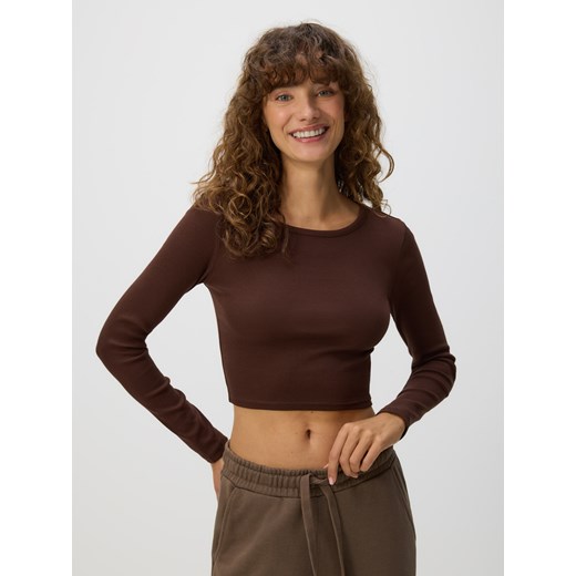 Reserved - Krótki bawełniany longsleeve - brązowy ze sklepu Reserved w kategorii Bluzki damskie - zdjęcie 186182250