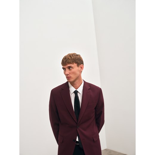 Reserved - Marynarka slim fit z wiskozą - bordowy Reserved 50 wyprzedaż Reserved