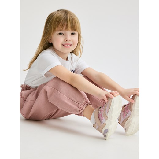 Reserved - Spodnie joggery - brudny róż ze sklepu Reserved w kategorii Spodnie dziewczęce - zdjęcie 186195002