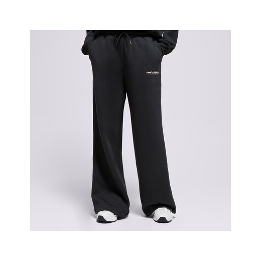 NEW BALANCE SPODNIE REIMAGINED FLEECE WIDE LEG PANT ze sklepu Sizeer w kategorii Spodnie damskie - zdjęcie 186195750