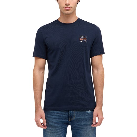 Męski T-Shirt Mustang Style Austin Dark Sapphire 1016267 4136 ze sklepu YouNeedit.pl w kategorii T-shirty męskie - zdjęcie 186196932