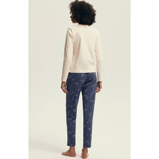 Henderson dluga bawełniana piżama damska Delanie 43698-01X, Kolor kremowo-niebieski, Rozmiar S, Henderson ze sklepu Primodo w kategorii Piżamy damskie - zdjęcie 186202150