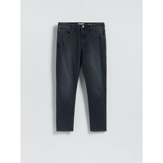 Reserved - Jeansy slim fit z efektem sprania - granatowy Reserved 32 Reserved