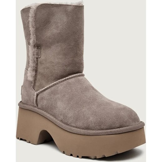 UGG Śniegowce W ESMEE | zamsz ze sklepu Gomez Fashion Store w kategorii Śniegowce damskie - zdjęcie 186211050