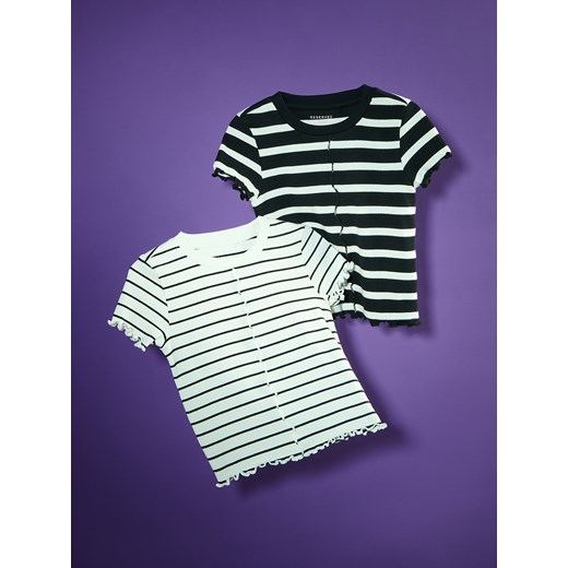 Reserved - Krótki prążkowany t-shirt - wielobarwny - id: 569FT-MLC - marki Reserved - 186214512 Reserved - Krótki prążkowany t-shirt - wielobarwny ze sklepu Reserved w kategorii Bluzki dziewczęce - zdjęcie 186214512