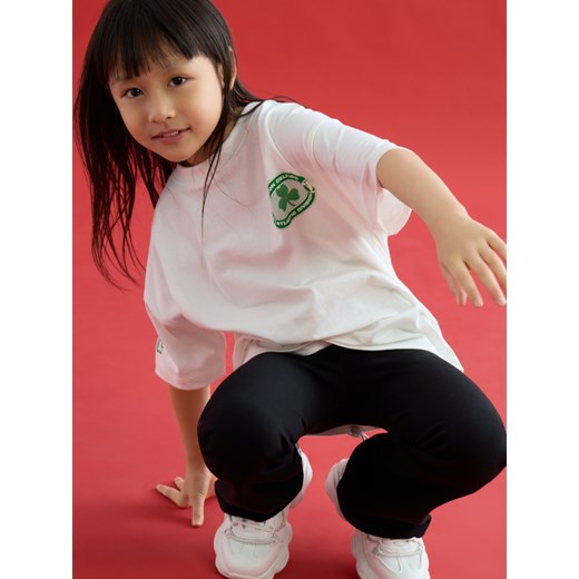 Reserved - T-shirt Boston Celtics NBA - złamana biel ze sklepu Reserved w kategorii T-shirty chłopięce - zdjęcie 186215943