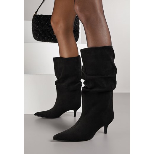 Czarne Marszczone Botki na Obcasie Typu Kaczuszka Nalonia ze sklepu born2be.pl w kategorii Botki - zdjęcie 186222994
