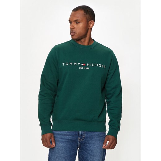Tommy Hilfiger Bluza Logo MW0MW11596 Zielony Regular Fit ze sklepu MODIVO w kategorii Bluzy męskie - zdjęcie 186229640