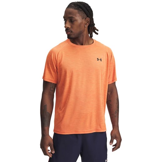 Under Armour Koszulka sportowa w kolorze pomarańczowym ze sklepu Limango Polska w kategorii T-shirty męskie - zdjęcie 186246782