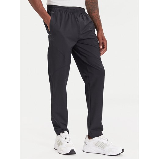 Under Armour Spodnie dresowe Unstoppable 6003861 Czarny Loose Fit - id: 0000305592729 - marki Under Armour - 186247802 Under Armour Spodnie dresowe Unstoppable 6003861 Czarny Loose Fit ze sklepu MODIVO w kategorii Spodnie męskie - zdjęcie 186247802