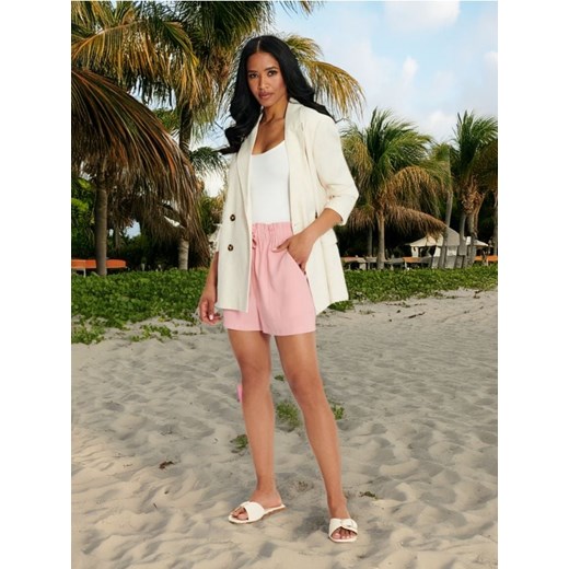 Sinsay - Szorty z wiskozą - różowy ze sklepu Sinsay w kategorii Szorty - zdjęcie 186252113