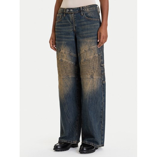 Guess Jeansy W5BA2J D4XYG Granatowy Regular Fit ze sklepu MODIVO w kategorii Jeansy damskie - zdjęcie 186252631