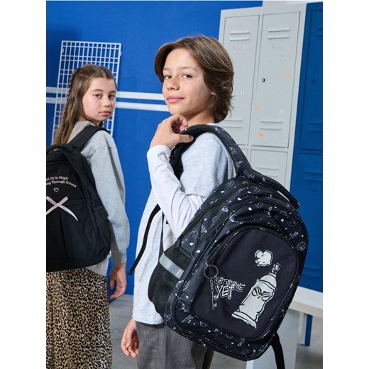 Sinsay - Plecak z odblaskowymi elementami - czarny ze sklepu Sinsay w kategorii Plecaki dla dzieci - zdjęcie 186263993