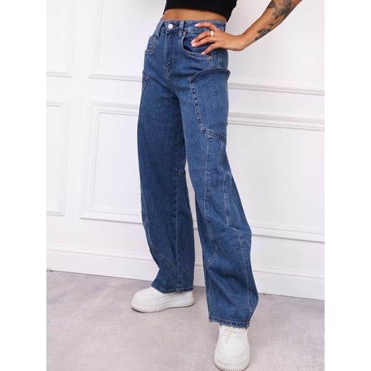 SPODNIE JEANSOWE Z NOGAWKAMI TYPU BARREL- NIEBIESKIE ze sklepu olika.com.pl w kategorii Jeansy damskie - zdjęcie 186265580