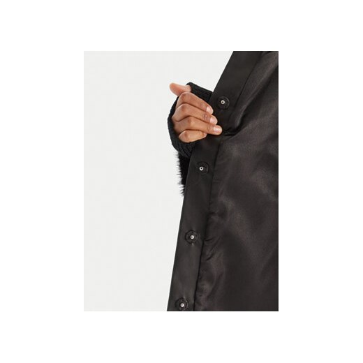 Patrizia Pepe Futro 2O0175 E077 Czarny Regular Fit Patrizia Pepe 42 MODIVO