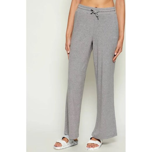 Karl Lagerfeld Spodnie dresowe Signature Lurex | Loose fit ze sklepu Gomez Fashion Store w kategorii Spodnie damskie - zdjęcie 186272111