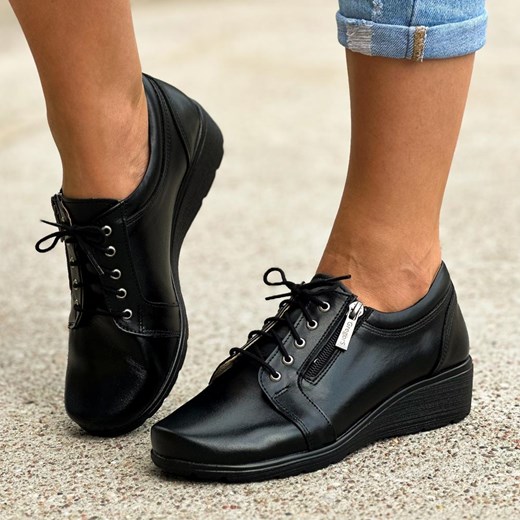 Czarne Polskie półbuty damskie Gregors 759 ze sklepu suzana.pl w kategorii Półbuty damskie - zdjęcie 186273522