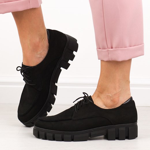 Czarne nubukowe skórzane Polskie półbuty damskie Deoni D164A ze sklepu suzana.pl w kategorii Półbuty damskie - zdjęcie 186273652