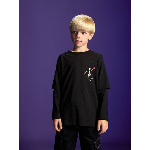 Reserved - Longsleeve z nadrukiem świecącym w ciemności - czarny ze sklepu Reserved w kategorii T-shirty chłopięce - zdjęcie 186281944