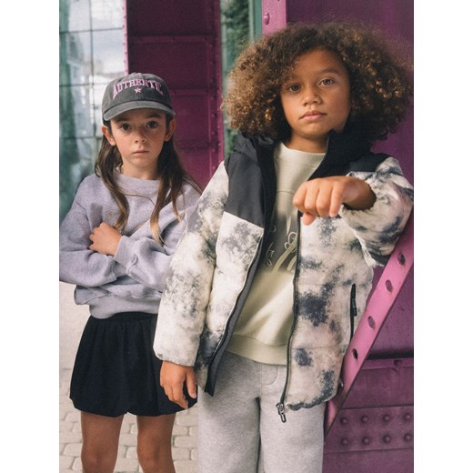 Reserved - Kurtka z kapturem - wielobarwny ze sklepu Reserved w kategorii Kurtki chłopięce - zdjęcie 186282321