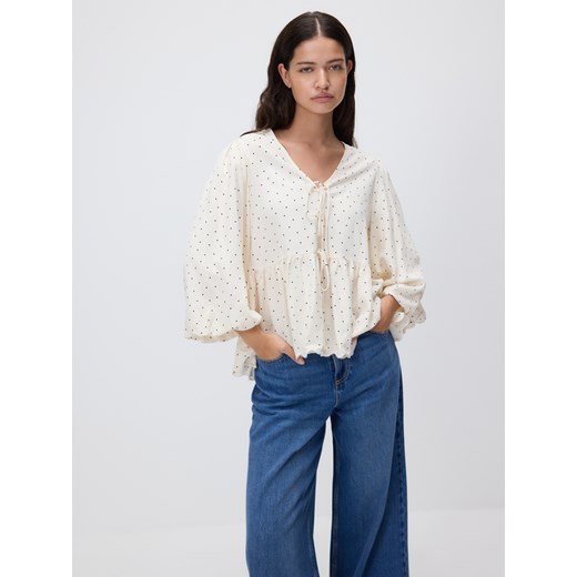 Reserved - Bluzka w groszki - złamana biel ze sklepu Reserved w kategorii Bluzki damskie - zdjęcie 186286303